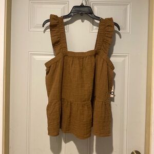 SO Tiered Ruffle Tank Size XL